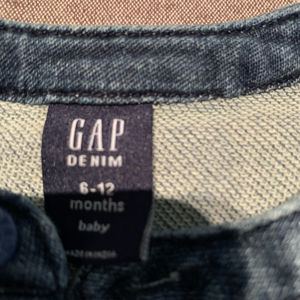 Baby GAP 6-12 month set of 3 outfits - Picture 5 of 7